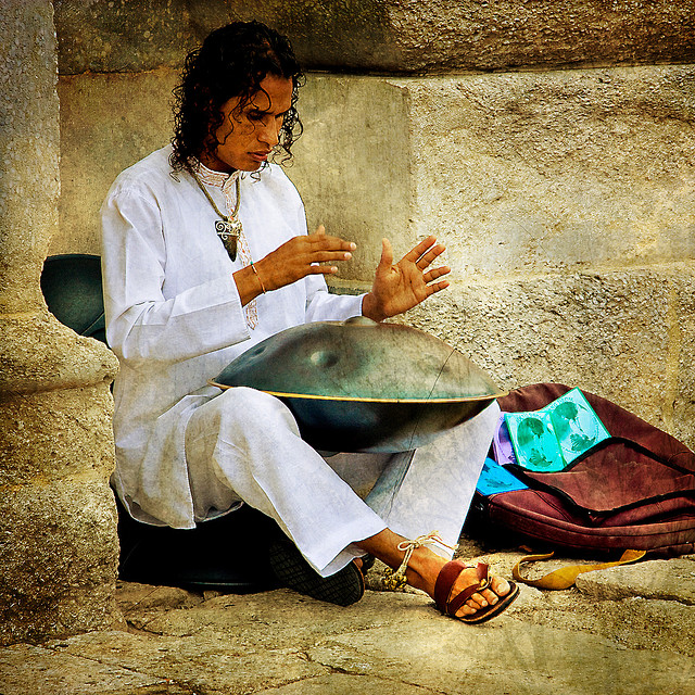 Hangdrum Web Instrument